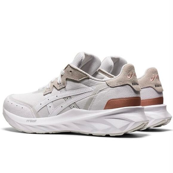 Asics Running Sneakers Shoes White Cream Faux Suede Monochrome Neutral Retro - Picture 2 of 14